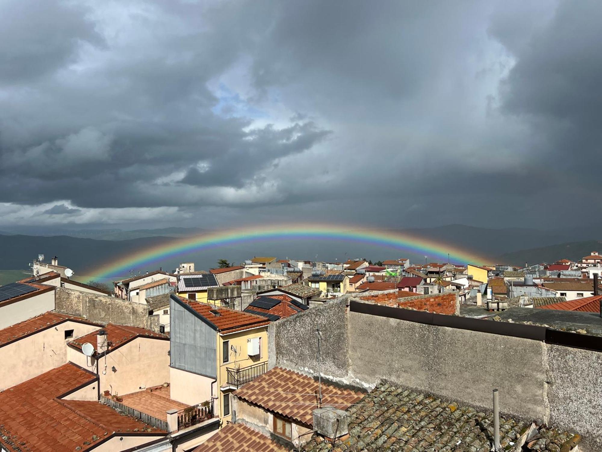 B&B A Due Passi San Giovanni Gemini Eksteriør bilde